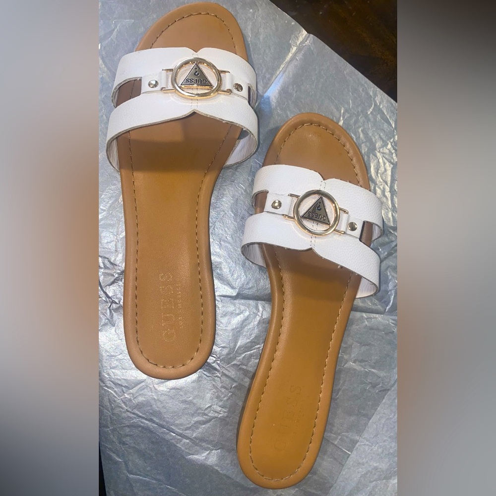Guess slide white sandals women size 8 used.